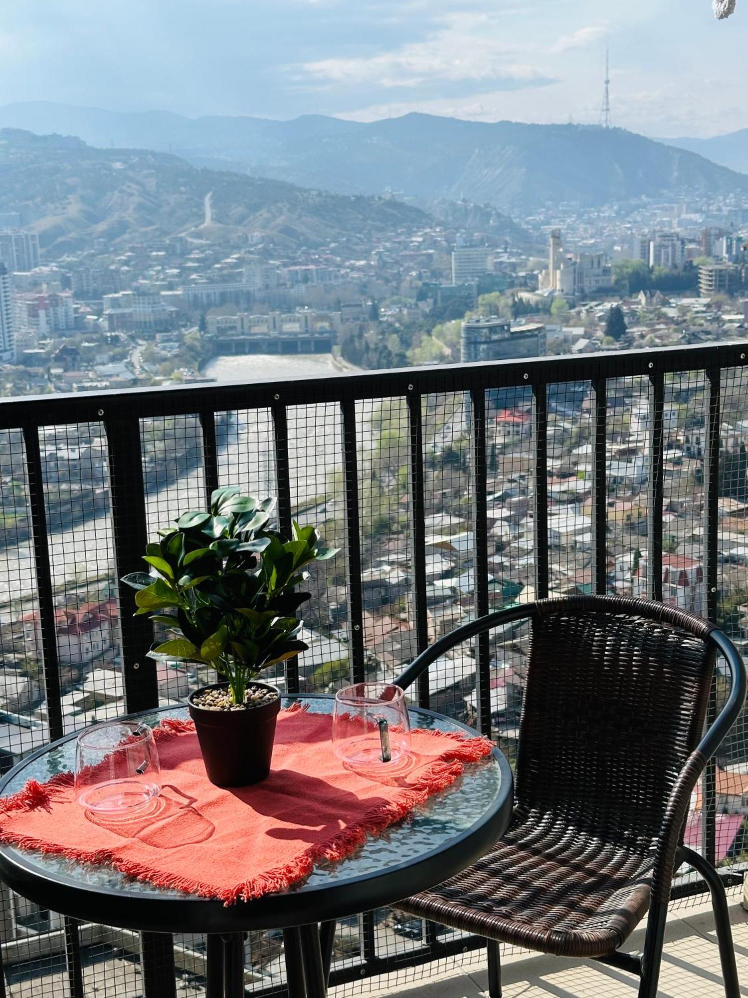 Twins Tower Apartment Tbilisi Luaran gambar